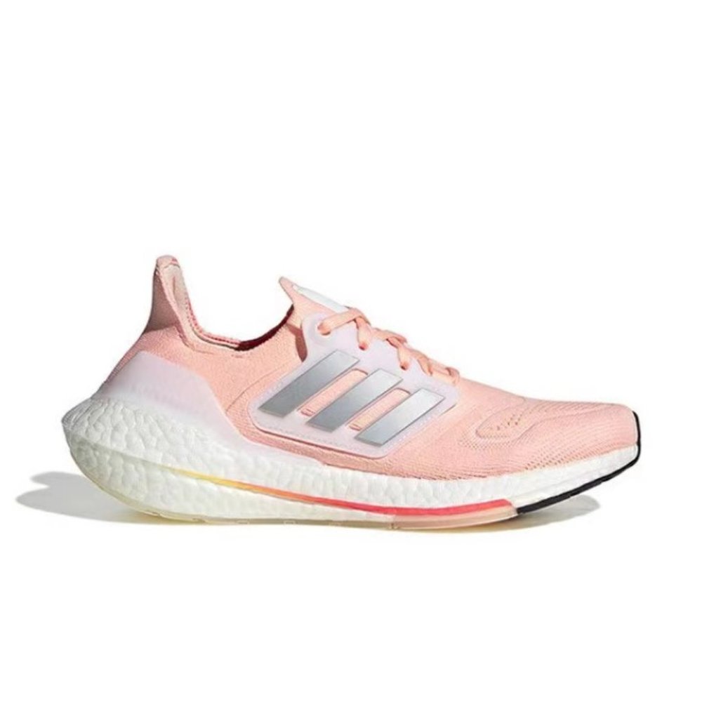 [NEW] Women's adidas UltraBoost 22 Running Shoes‎ Size 5.5 HR1030